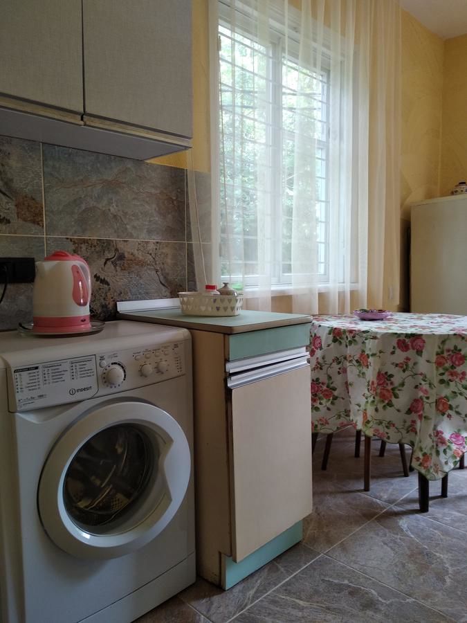 Дома для отпуска House on Magnolii 1 Батуми-24