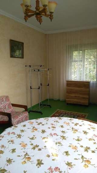 Дома для отпуска House on Magnolii 1 Батуми Дом с 2 спальнями-67